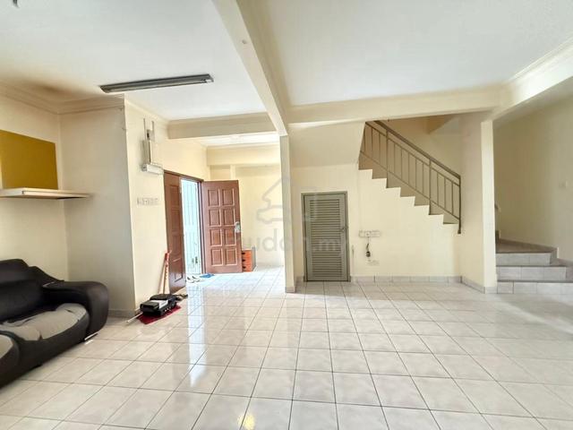 [20x65] 2 Storey Terrace house Taman Sri Putra ,Sungai Buloh ,Kepong 1