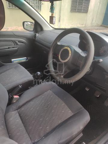 Proton saga FLX 1.3 Manual  - 5