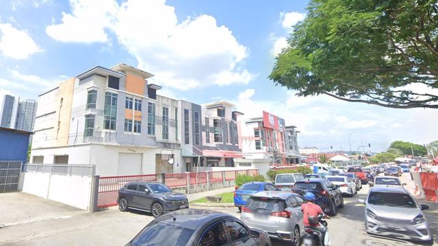 PJS 5, Taman Desaria, Petaling Jaya 2.5 Sty Corner Semi-D Factory 1