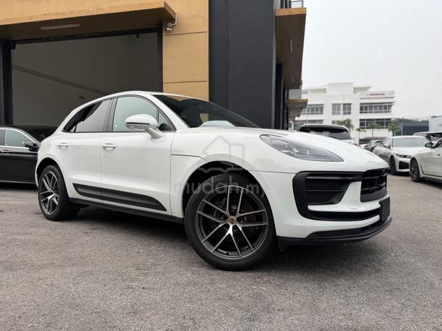 2023 Porsche MACAN 2.0 SPORT CHRONO PACKAGE UNREG - 1