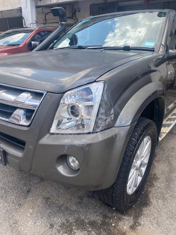 2011 Isuzu D-MAX 2.5 Ddi iTEQ 4x4 (PREMIUM) (M) - 4