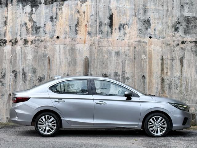 Honda CITY 1.5 V GN (A) HONDA LANEWATCH - 3