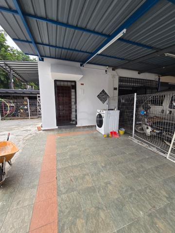 Corner house fully furnished for rent in old klang road mid valley 1