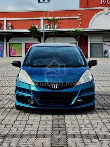 2014 Honda JAZZ 1.5 S V-TEC FULLOAN - 1