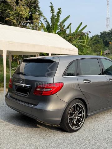 Mercedes Benz B200 1.6 AUTO BLUEEFCY SPRTS 2012/13 - 4