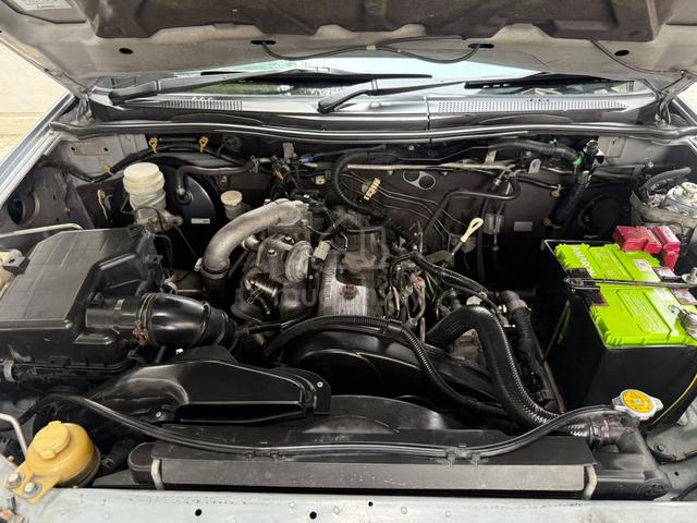 2013 Mitsubishi TRITON 2.5 KB4TGJRXZR FACELIFT (A) - 4