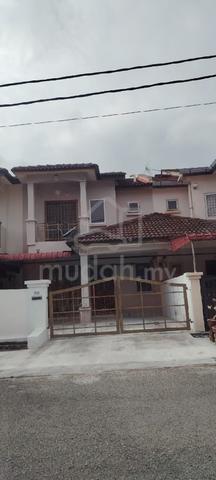 Double storey House 1