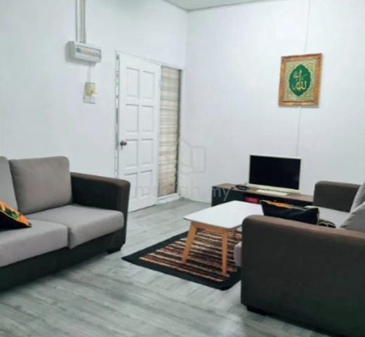 Room for rent 1