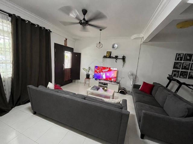 2 Storey Terrace Corner @ Jalan Tiong x, Taman Scientex , Pasir Gudang 1