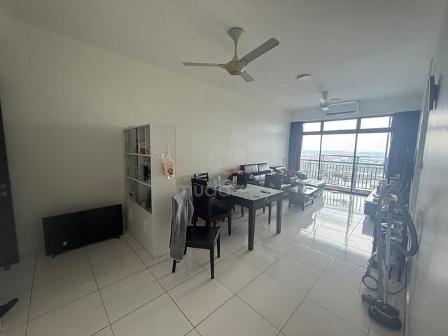 Sky Gardens Residences 1