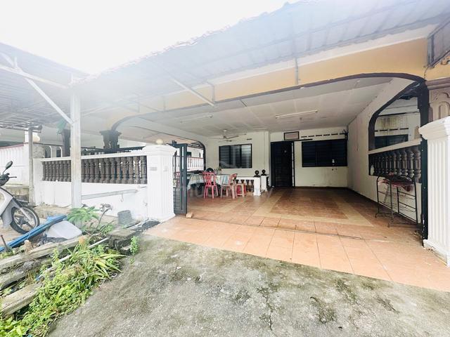 Muzaffar syah air keroh bumi berdektan below market 1