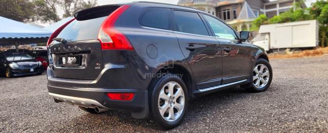 2010 Volvo XC90 T6 FULLSPEC 2.5 T FACELIFT (A) - 4
