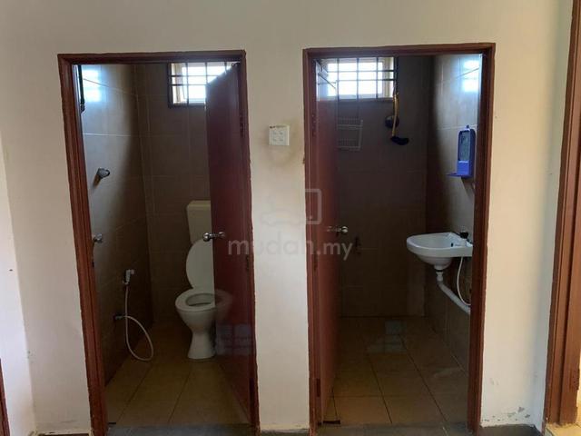 Mencari Rakan Sewa Bilik 5