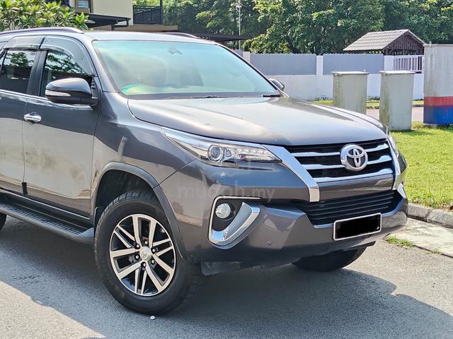 2017 Toyota FORTUNER 2.7 SRZ 4X4 Low Mileage 55k - 3