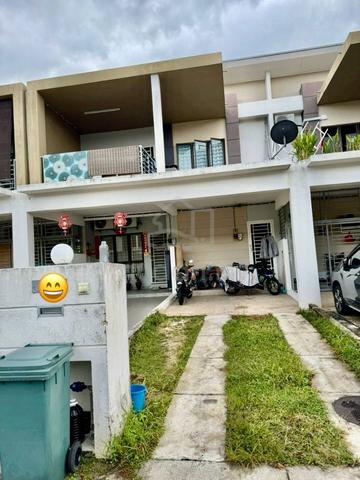 FULL LOAN FREEHOLD Townhouse Villa Kesuma Beranang Semenyih 1