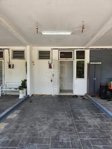 House for rent or serious buyer 1