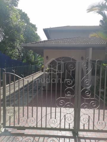 2 story bangalow house in tmn ulu klang ampang for sale 1