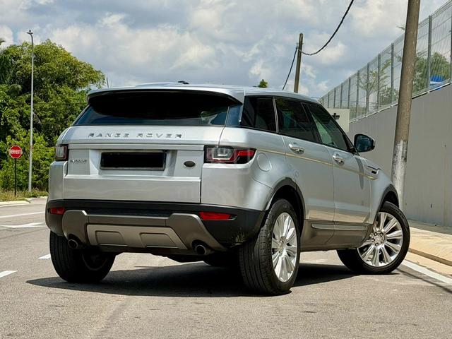 {2016} Land Rover RANGE ROVER 2.0 EVOQUE SI4 F/Lon - 4