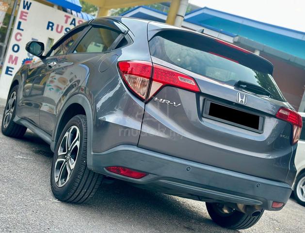 SEMI LEATHERš„2016 Honda HR-V 1.8 V REVERSE CAM - 2
