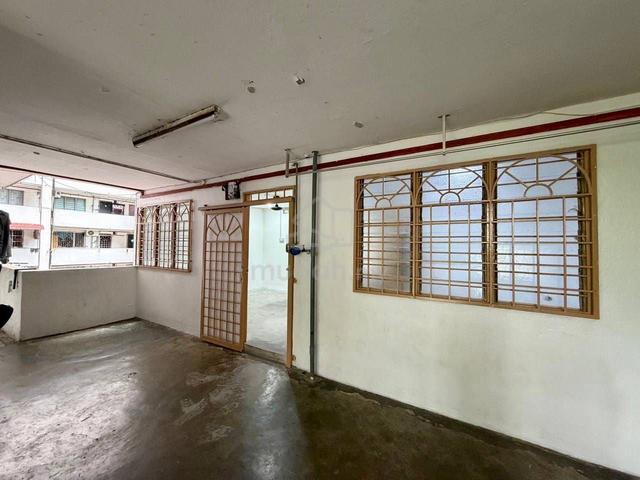 Kondo Rakyat 1