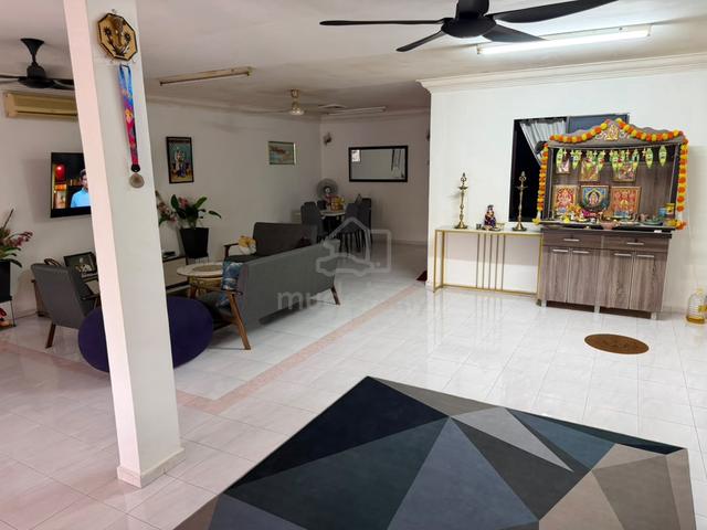 1-storey Terrace House in Bandar Putri Kulai for Sale, Kulai, Johor. 1