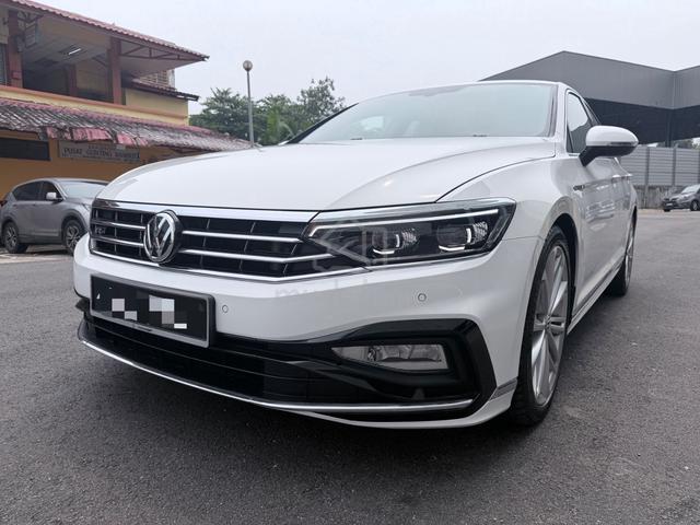 2021 Volkswagen PASSAT 2.0 R-LINE (A) Mileage 67K - 2