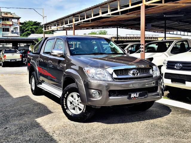 2010 Toyota HILUX 2.5 G MY05 KUN25R FACELIFT (M) - 4
