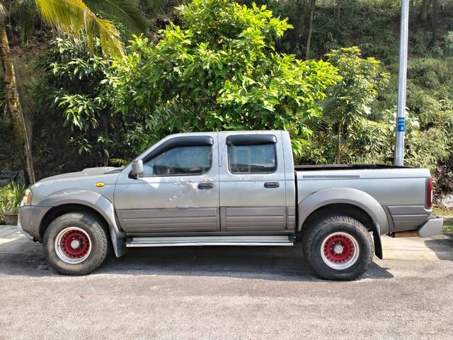 2004 Nissan FRONTIER 2.5 GRANROAD AIRBAG (M) - 2