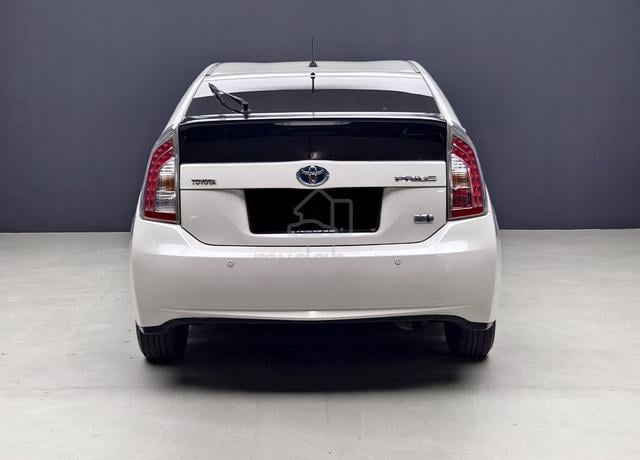 ORI-2013 Toyota PRIUS 1.8 LUXURY HYBRID JBL SOUND - 4