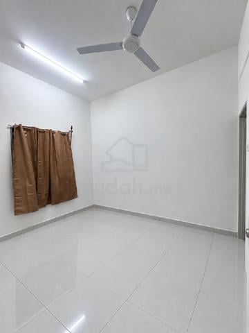 Rumah Untuk Disewa 1