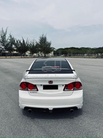 Honda Civic FD 1.8 - 2