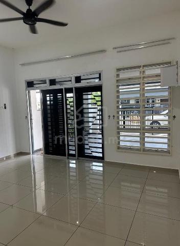 Single Terrace House For Rent @ Kotasas, Kuantan 1