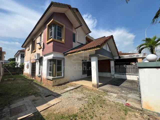 Facing Open 2 sty Semi D 32x75 at Aman Perdana Klang For Rent 1