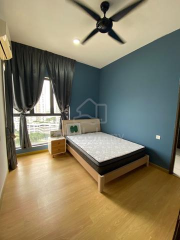 Sea View big Master room (country garden danga bay) for rent-near ciq 1