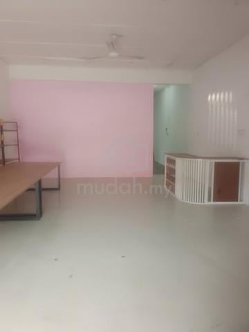 Kedai Untuk Disewa - SKUDAI 1