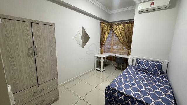 Female rooms to rent at  B1-07-09 SAVANNA EXECUTIVE SOUTHVILLE CITY 1