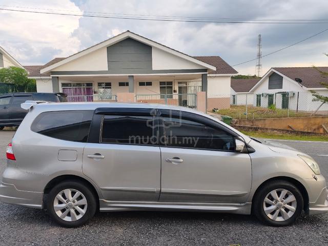 2016 Nissan GRAND LIVINA 1.8 CLASSIC/COMFORT - 4