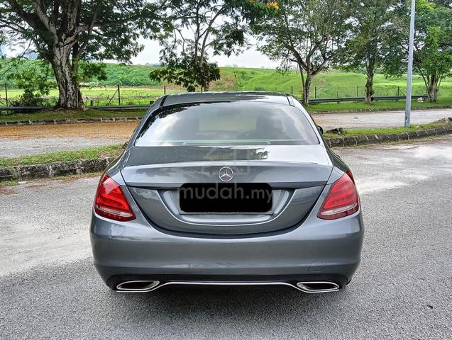 2017 Mercedes Benz C200 2.0 AVANTGARDE (CKD) (A) - 4