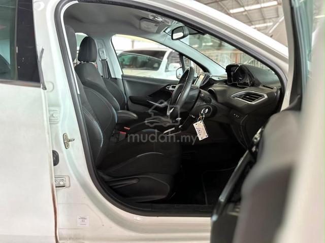 2013 Peugeot 208 1.6 VTI ALLURE (A) - 3