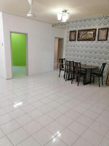 Pangsapuri Sutera Apartment (Kajang) 1