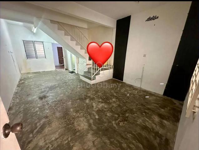 Full loan taman sri Permai Kluang 1