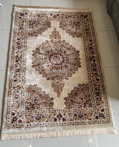 carpet  - photo 2 of 5