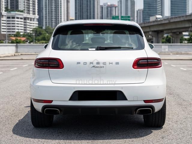 2016 Porsche MACAN 2.0 (A) - 2