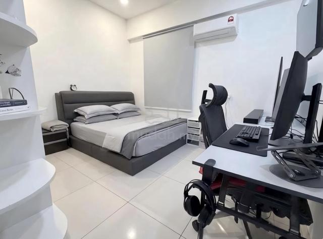 Starhill Luxury Residences 1