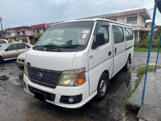 Nissan URVAN 3.0D WINDOW VAN (M) - 1