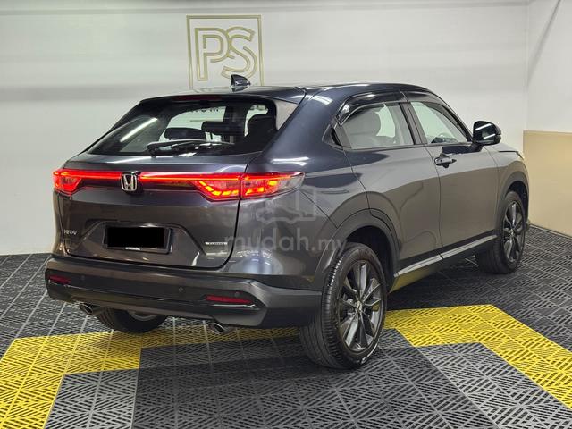 2023 Honda HR-V 1.5 TURBO V (A) FSR ORI MIL / HRV - 3