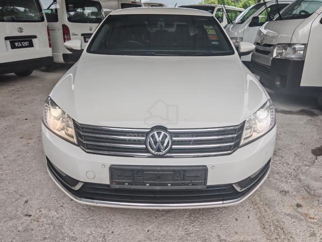 Volkswagen PASSAT 1.8 TSI SPORT (CBU) (A) - 2