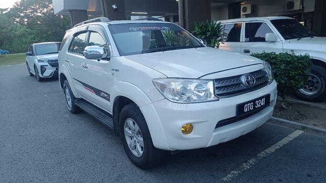 2009 Toyota FORTUNER 2.7 V TGN51R-NKPSKE FACELIFT - 1