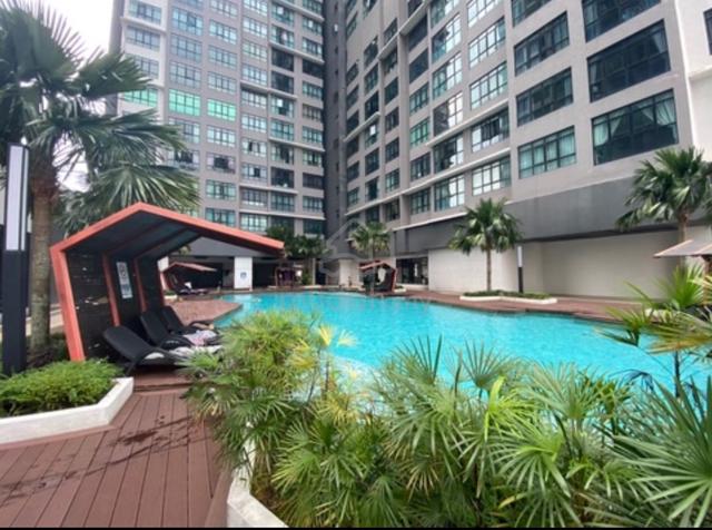 Room Rental- Conezion Putrajaya- Ladies Only- 5min Walk to IOI Mall 1