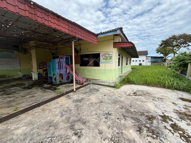 bukit indah single storey corner lot for sales 1